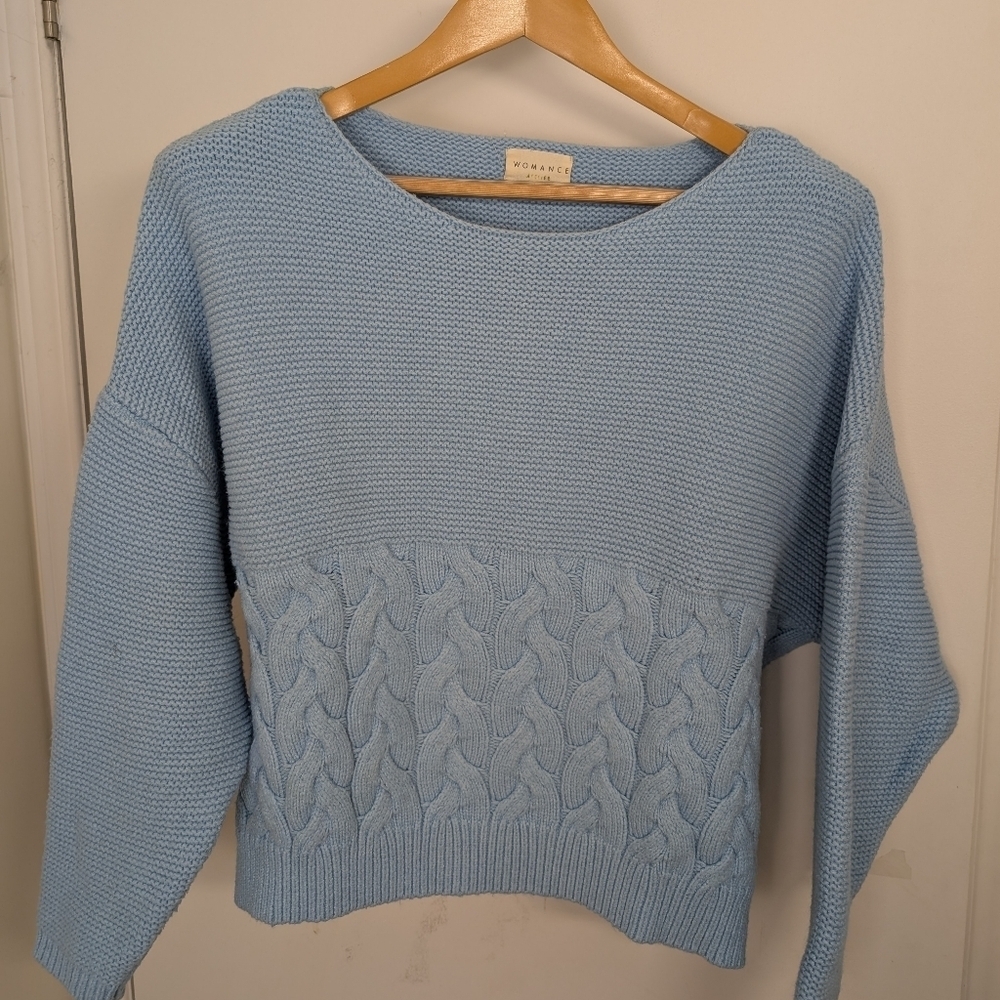 WOMANCE BABY BLUE CABLE KNIT SWEATER SIZE SMALL - Picture 3 of 8